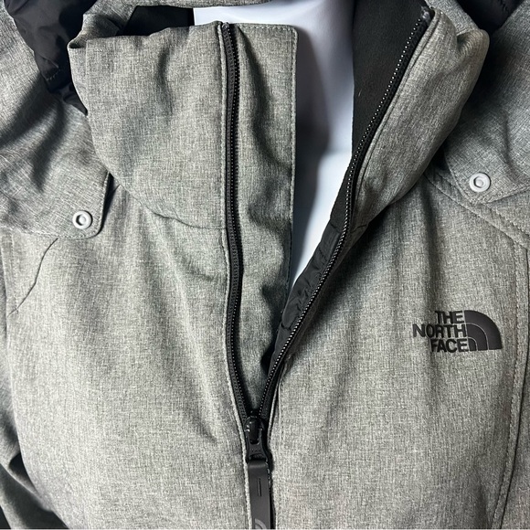 The North Face - Apex Elevation Hooded Rain Jacket - Sz. SP - Picture 6 of 16